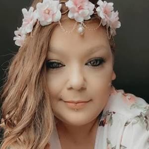 Meet your Posher, Vicky